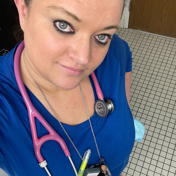 Meet your Posher, Chelsea - Picture 1 of 1